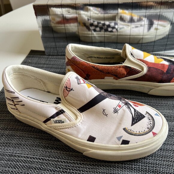 Vans x MoMA Kandinsky canvas slip-ons in box. w7/m5.5. Great condition. - Picture 3 of 8